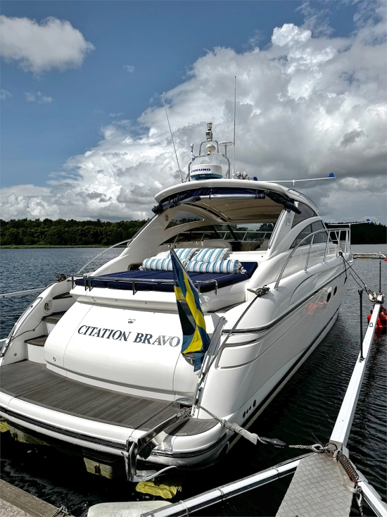 Princess V46 usado à venda