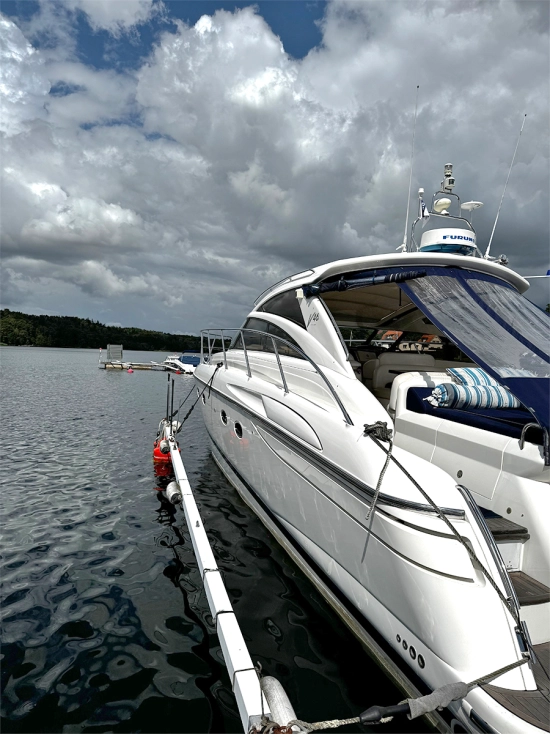 Princess V46 usado à venda