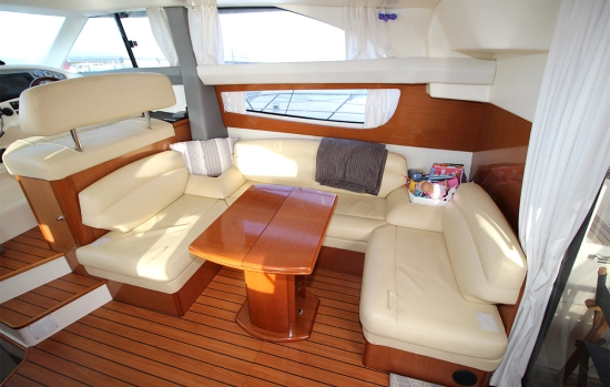 Jeanneau Prestige 42 Flybridge usata in vendita