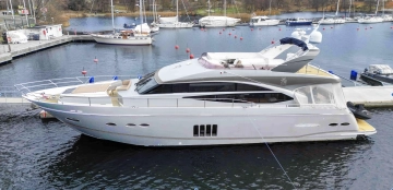 Princess 72 Fly preowned for sale