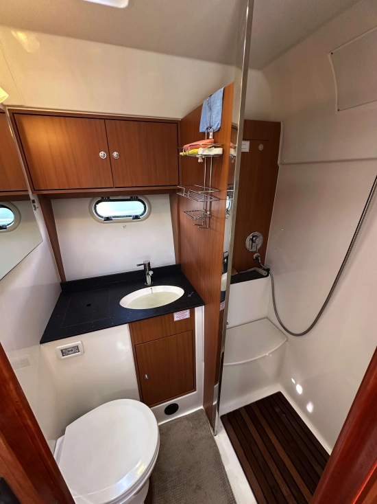 Bavaria Yachts 38 Sport Ht usado à venda