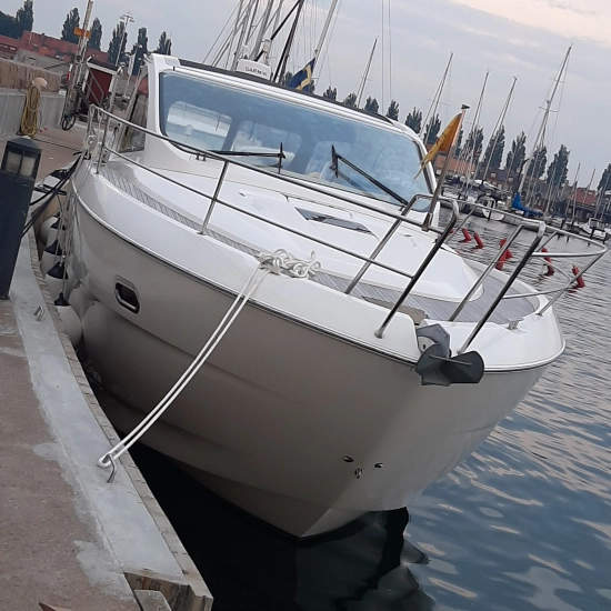 Bavaria Yachts 38 Sport Ht usado à venda