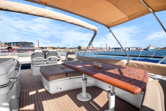 Fairline Squadron 74 de segunda mano en venta