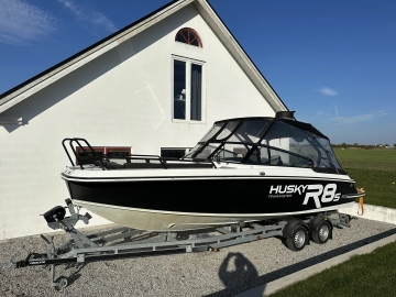 Finnmaster Husky R8 S de segunda mano en venta