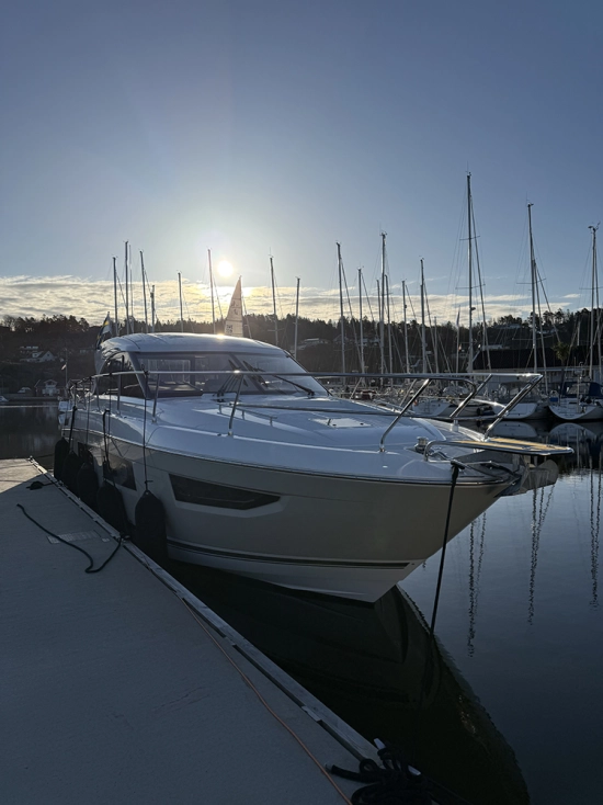 Jeanneau Leader 46 de segunda mano en venta