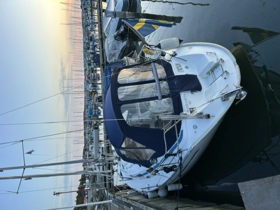 Bavaria Yachts 37 C usado à venda
