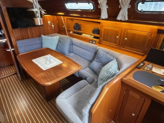 Bavaria Yachts 37 C usado à venda