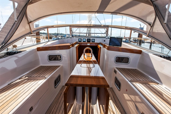 Hallberg Rassy 400 usata in vendita
