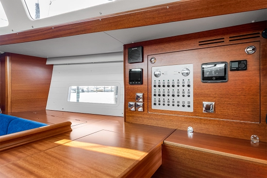 Hallberg Rassy 400 usata in vendita