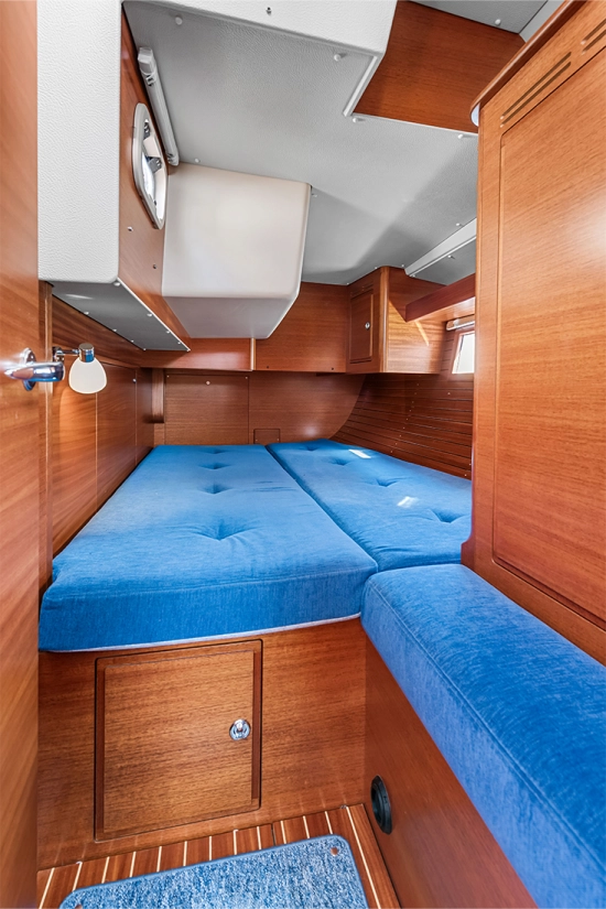 Hallberg Rassy 400 usata in vendita