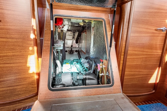 Hallberg Rassy 400 usata in vendita