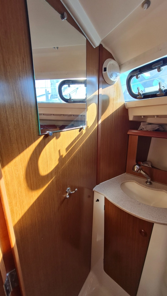 Jeanneau Sun Fast 32I usado à venda