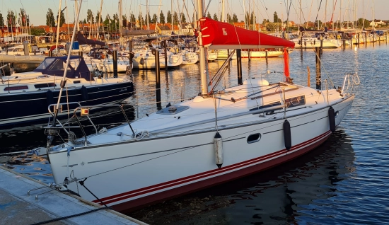 Jeanneau Sun Fast 32I usado à venda