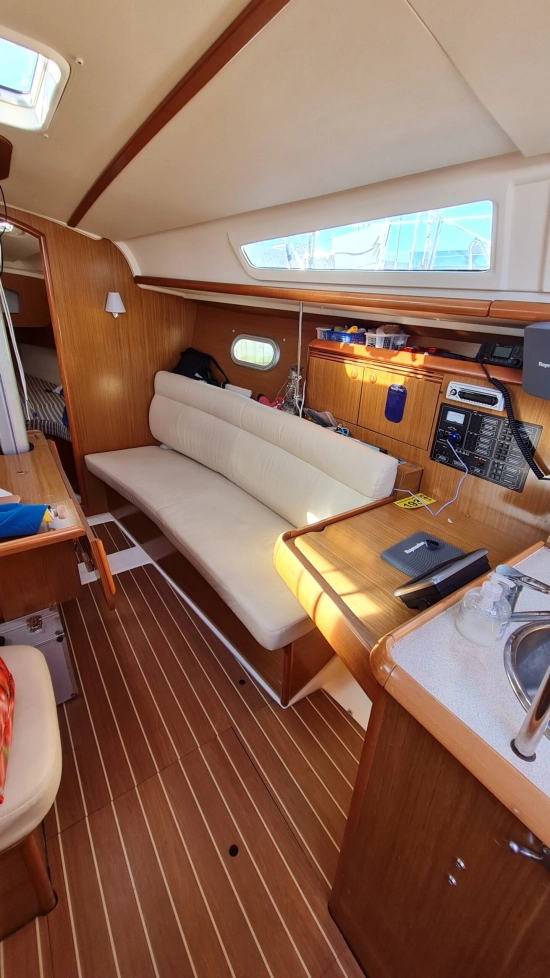 Jeanneau Sun Fast 32I usado à venda