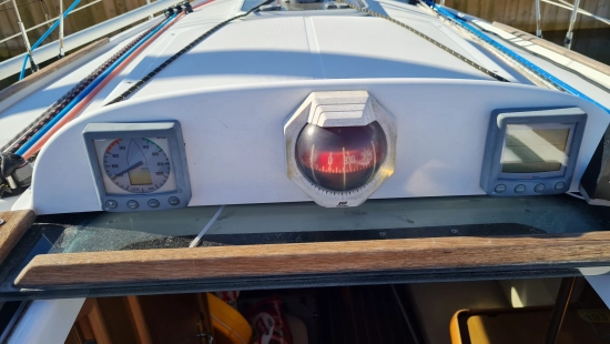 Jeanneau Sun Fast 32I usado à venda