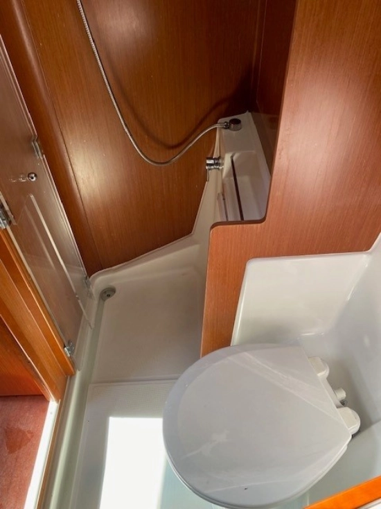 Beneteau Oceanis 41.1 usado à venda