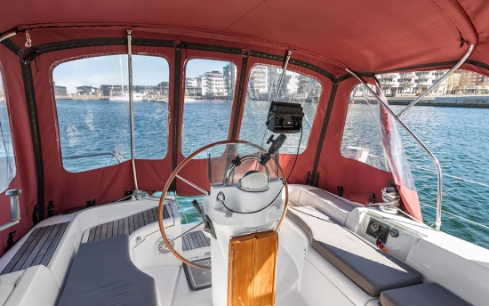 Beneteau Oceanis 393 Clipper usado à venda
