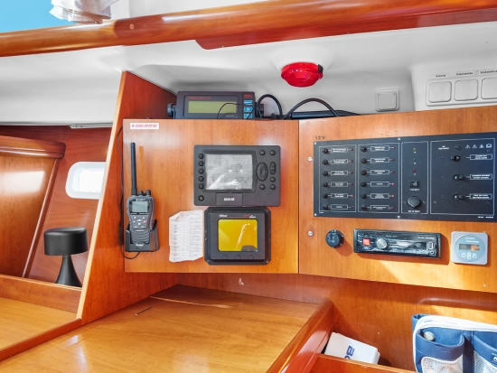 Beneteau Oceanis 393 Clipper usado à venda