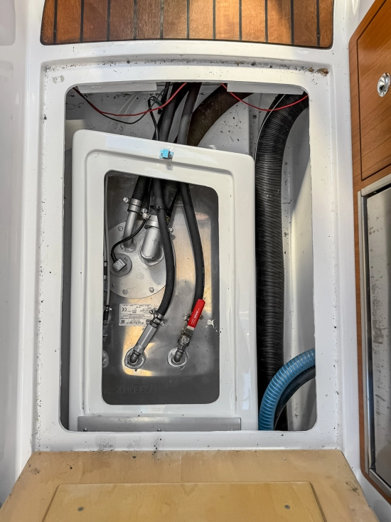 Aquador 28 HT de segunda mano en venta