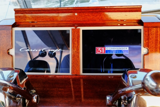 Chris Craft 31 Commander usata in vendita
