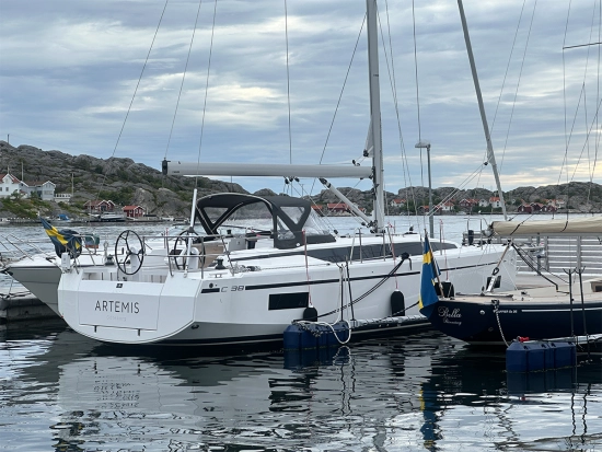 Bavaria Yachts C38 de segunda mano en venta