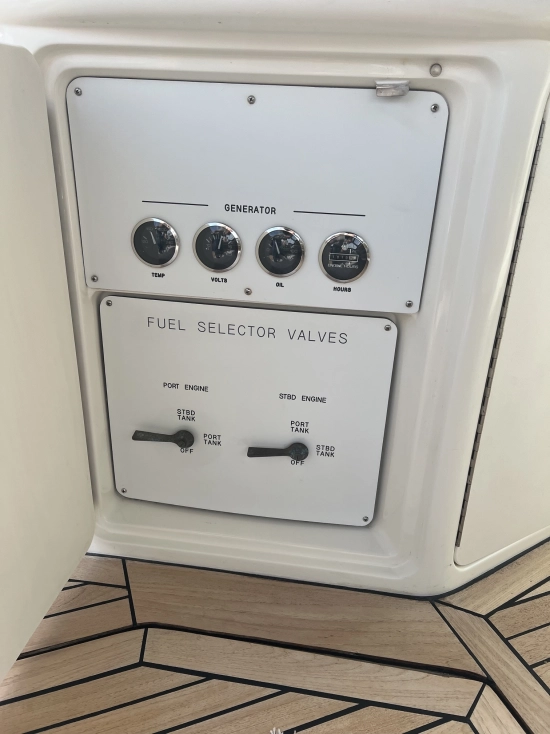 Sea Ray Sundancer 410 usata in vendita
