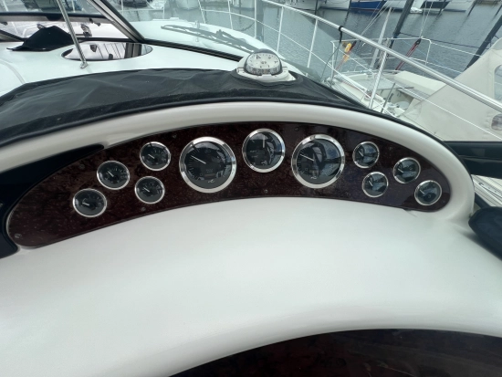 Sea Ray Sundancer 410 usata in vendita