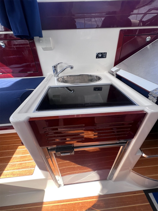 Aquador 23 HT usado à venda