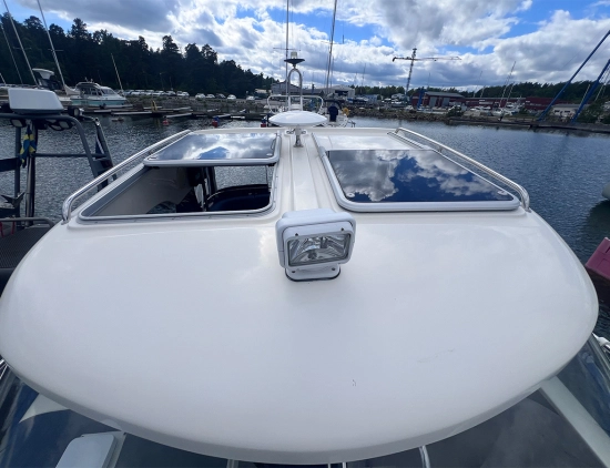 Aquador 23 HT usado à venda