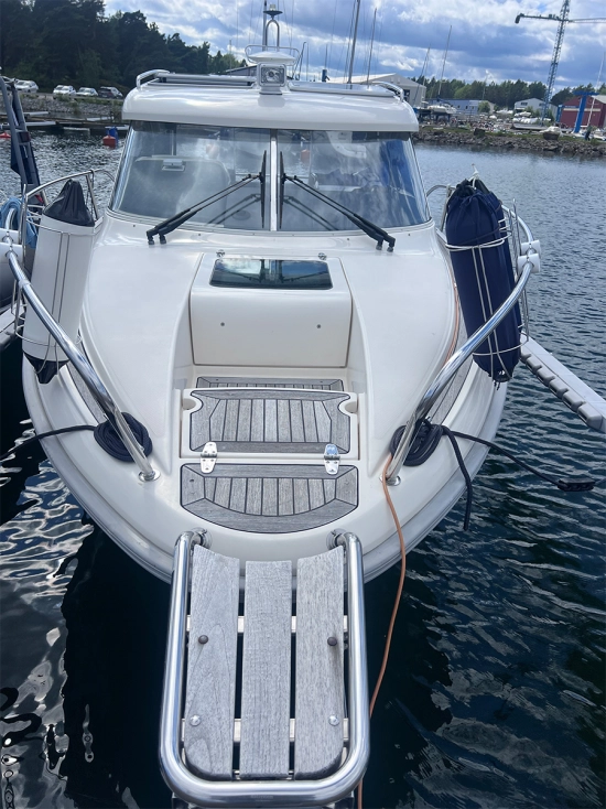 Aquador 23 HT usado à venda