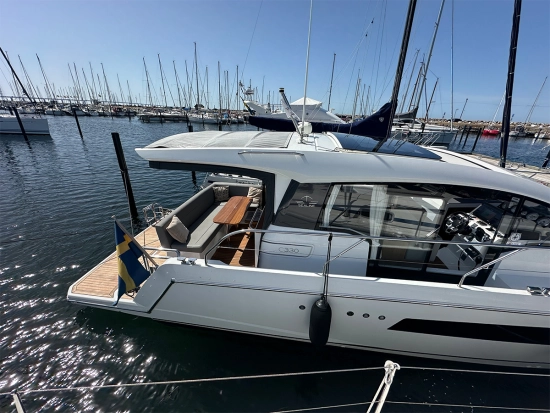 Sealine C330 de segunda mano en venta