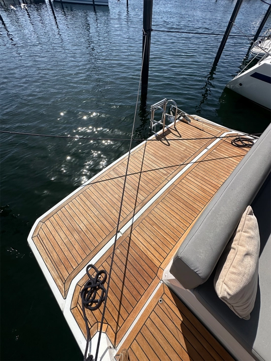 Sealine C330 de segunda mano en venta