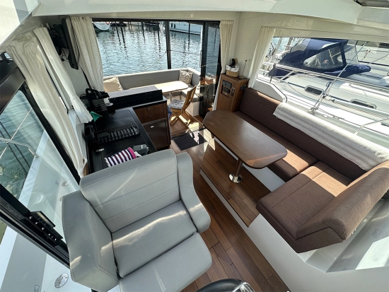 Sealine C330 de segunda mano en venta