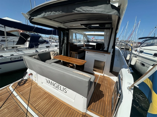 Sealine C330 de segunda mano en venta