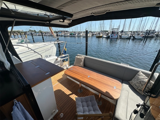 Sealine C330 de segunda mano en venta