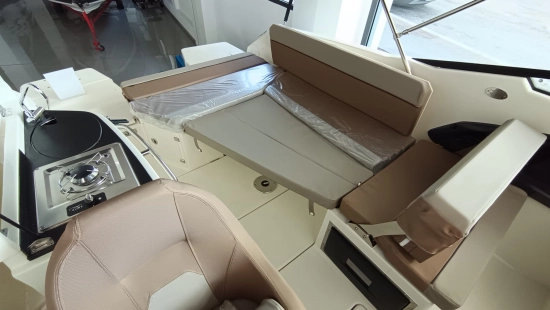 Quicksilver Activ 755 Cruiser nuova in vendita