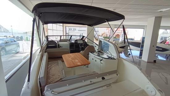 Quicksilver Activ 755 Cruiser nuova in vendita