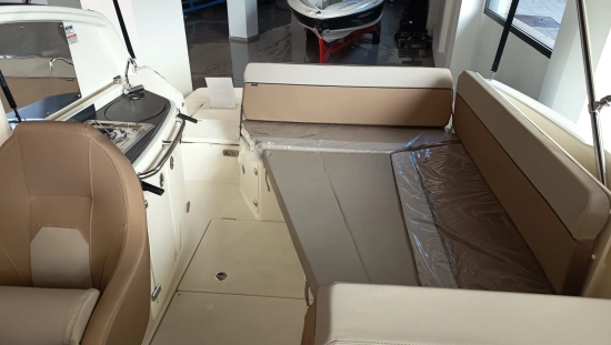 Quicksilver Activ 755 Cruiser nuova in vendita