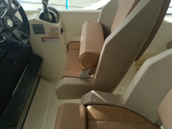 Quicksilver Activ 605 Cruiser nuevo en venta