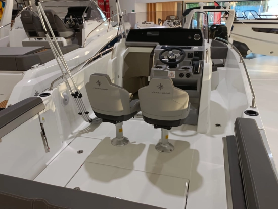 Jeanneau Cap Camarat 7.5 CC S3 nuevo en venta