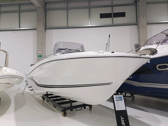 Jeanneau Cap Camarat 7.5 CC S3 nuevo en venta