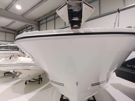 Jeanneau Cap Camarat 7.5 CC S3 nuevo en venta
