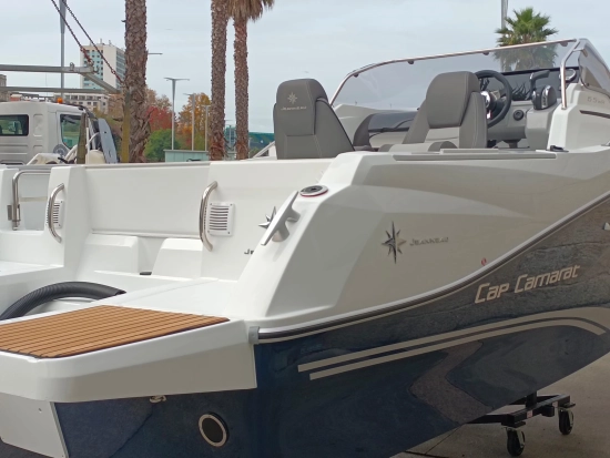 Jeanneau Cap Camarat 6.5 W.A S3 nuevo en venta