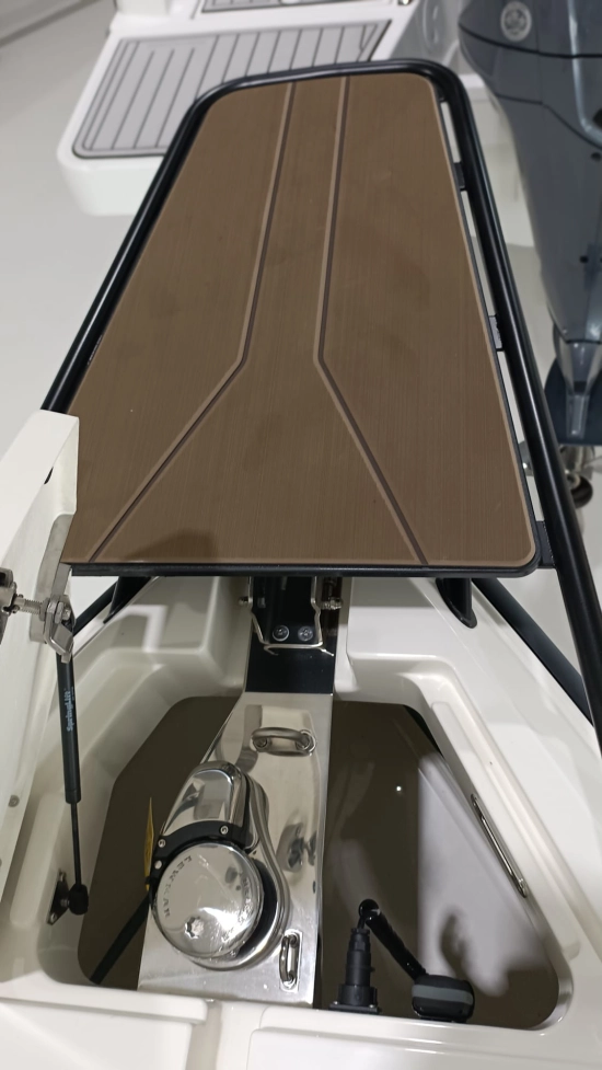 NAVAN S 30 W.A nuevo en venta