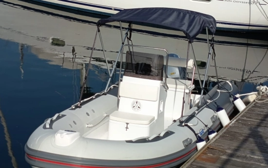 GOLDEN SHIP AURA 520 usata in vendita