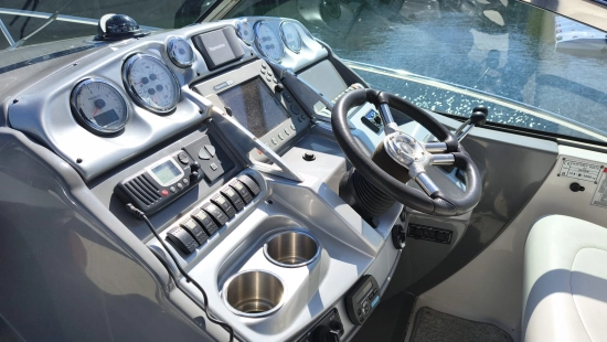 Monterey 355 sport yachts usata in vendita