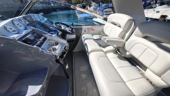Monterey 355 sport yachts usata in vendita