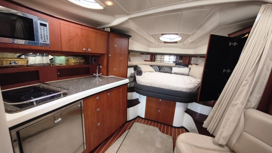 Monterey 355 sport yachts usata in vendita