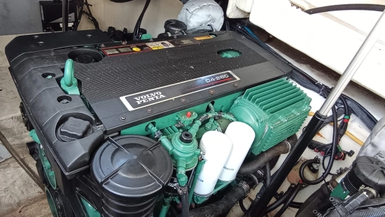 Monterey 355 SY usata in vendita