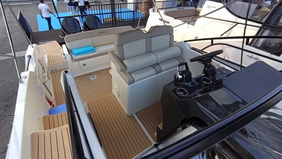 Quicksilver Sundeck 875 nuevo en venta